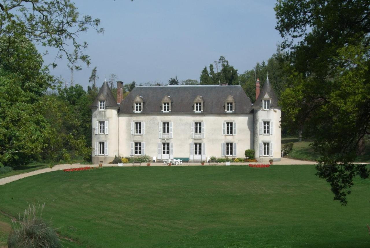 Chateau De La Ville-Hue Guer Экстерьер фото
